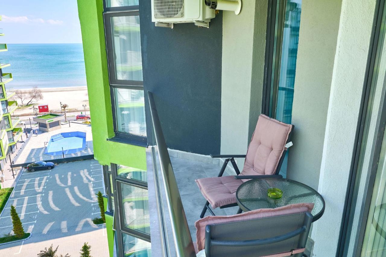 Moonlight Studio - Spa N Pools Beach Resort ママイア エクステリア 写真